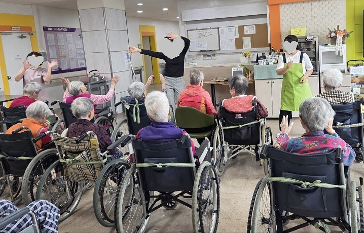 /user/p/pureuncare/editor/2511/71629f33130e5c0b41c0f0d0c9156f39_1764212924_9251.jpg 이미지크게보기